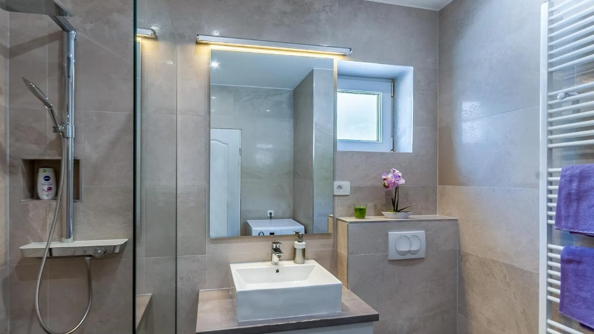 Apartment Villa Nona Andrejka - Elegance And Comfort Drivenik